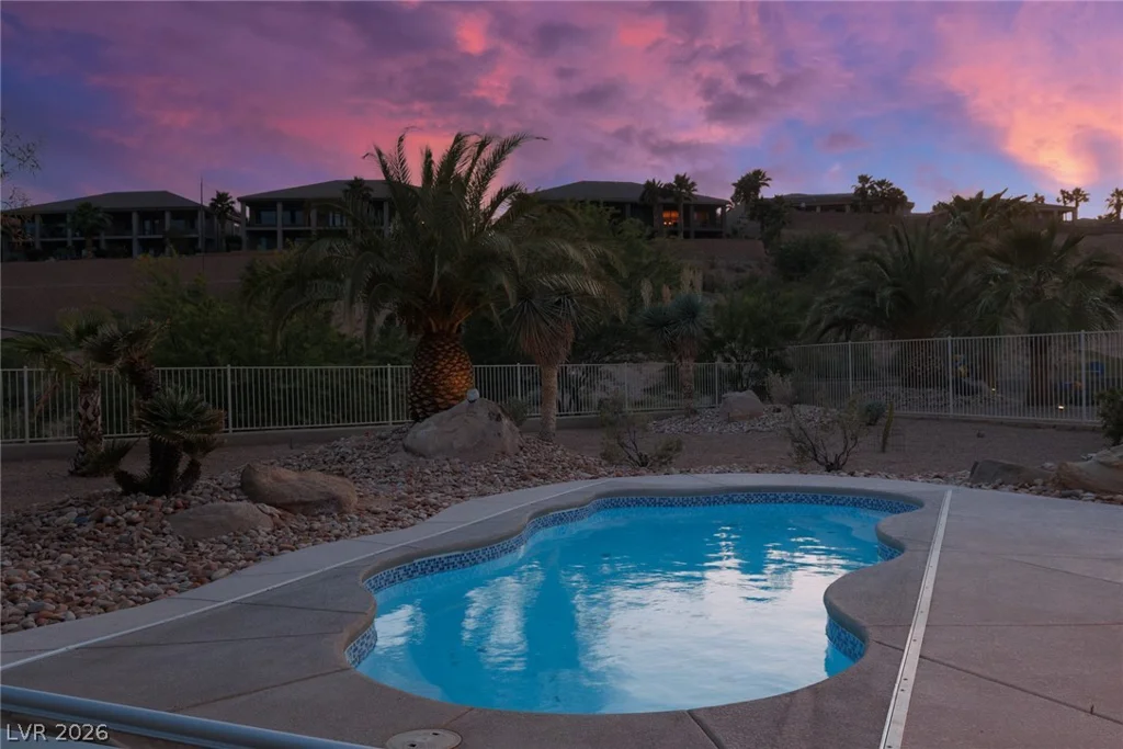 998 Crest View, Mesquite, NV 89027
