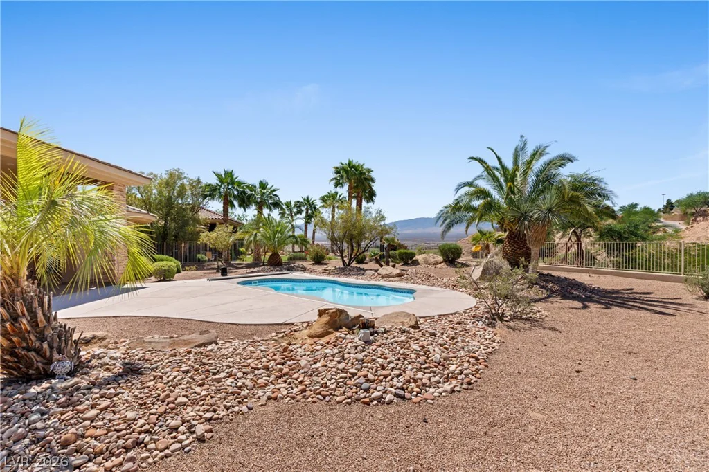 998 Crest View, Mesquite, NV 89027