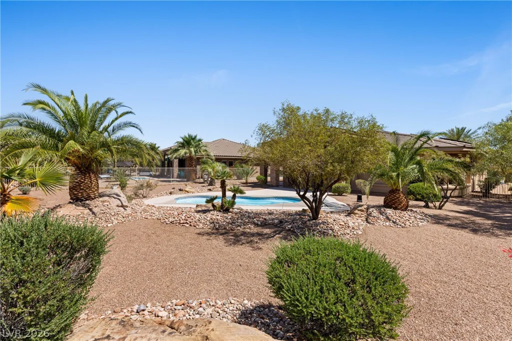 998 Crest View, Mesquite, NV 89027