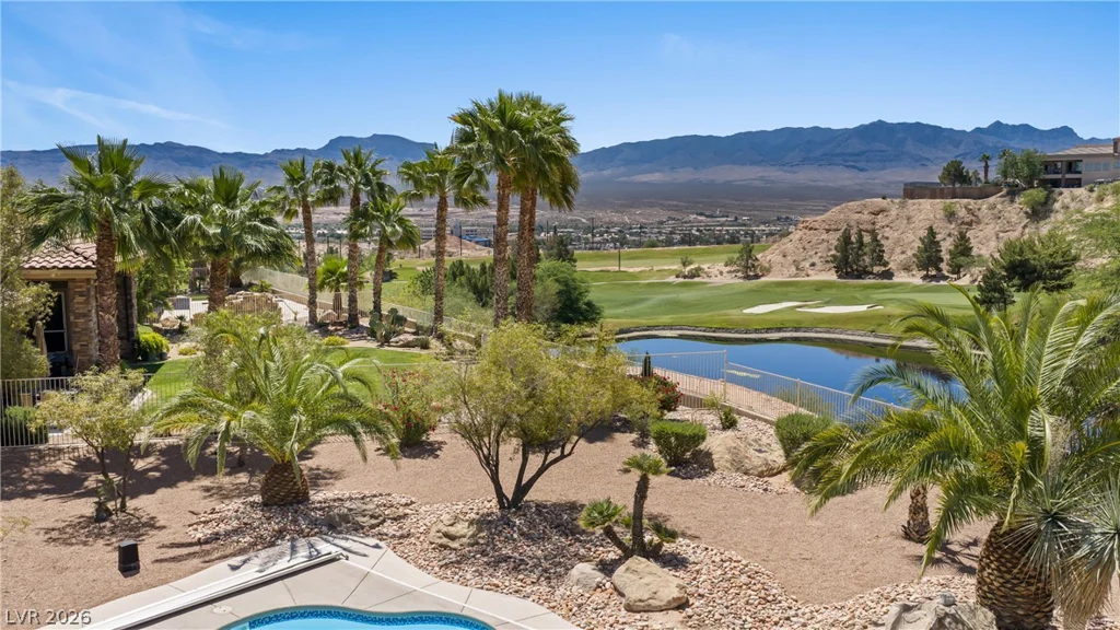 998 Crest View, Mesquite, NV 89027