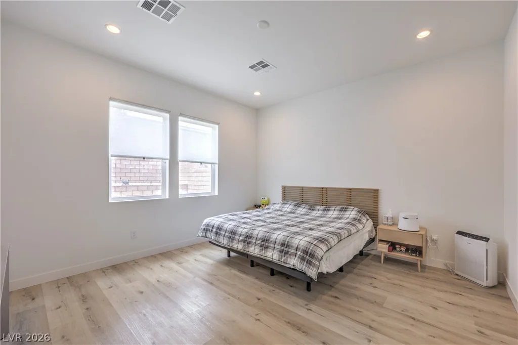8935 Cassia Winds, Las Vegas, NV 89166