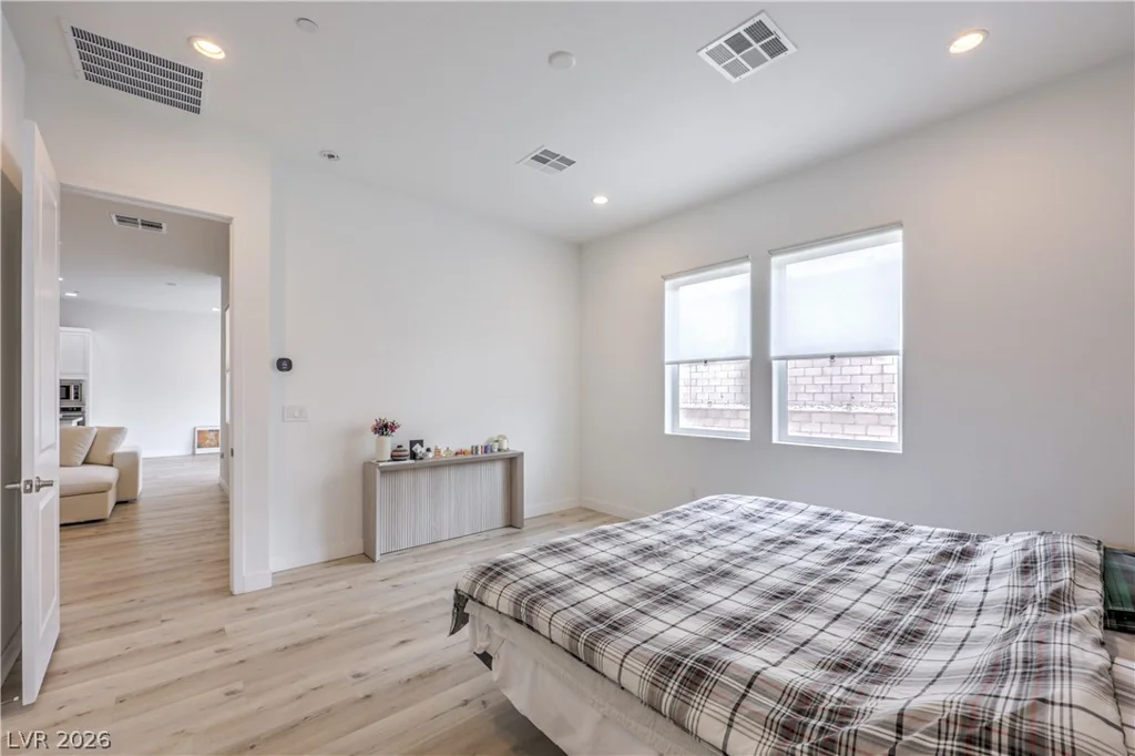 8935 Cassia Winds, Las Vegas, NV 89166