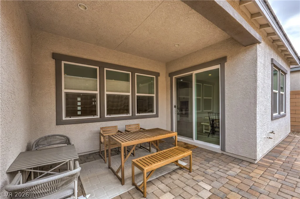 8935 Cassia Winds, Las Vegas, NV 89166