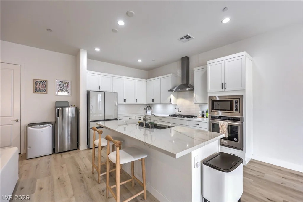 8935 Cassia Winds, Las Vegas, NV 89166