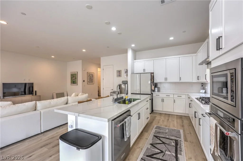 8935 Cassia Winds, Las Vegas, NV 89166