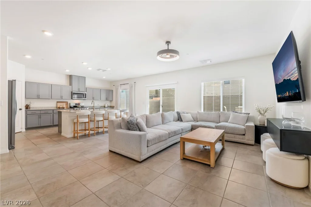 4463 Bayley Skye, Las Vegas, NV 89141