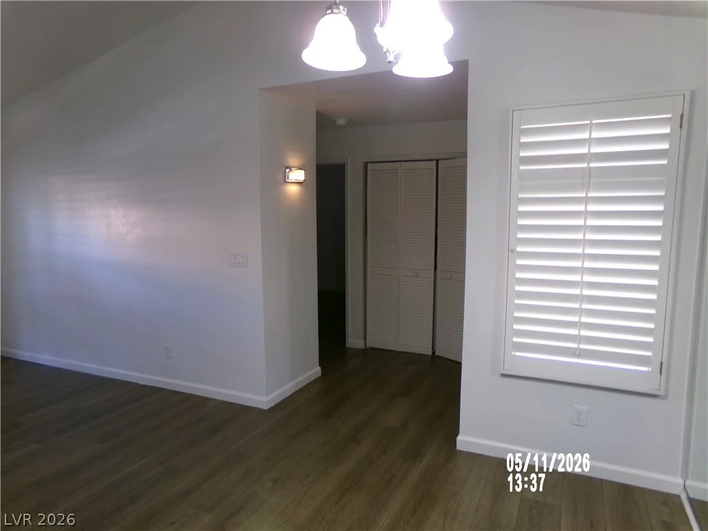 2995 Sunset, Las Vegas, NV 89120
