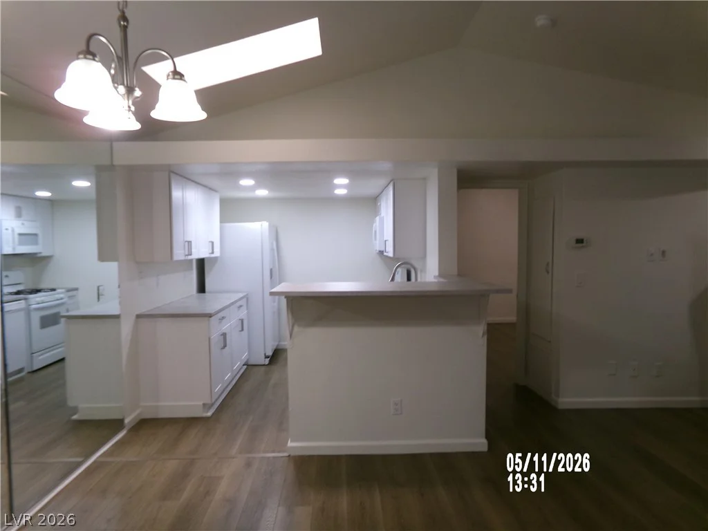 2995 Sunset, Las Vegas, NV 89120