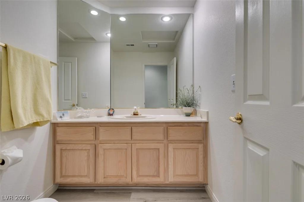 7813 Waterfalls, Las Vegas, NV 89128