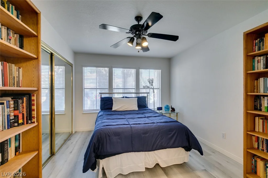 7813 Waterfalls, Las Vegas, NV 89128