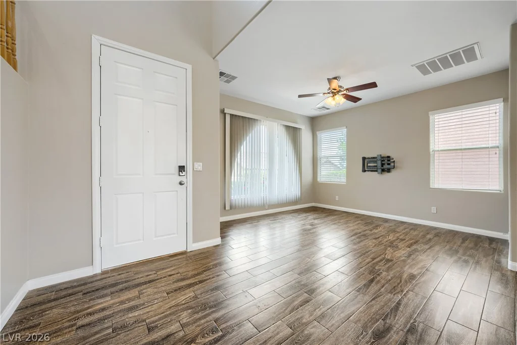 1064 Sonora Hill, Las Vegas, NV 89138