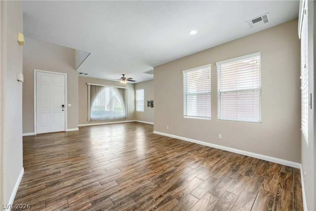 1064 Sonora Hill, Las Vegas, NV 89138