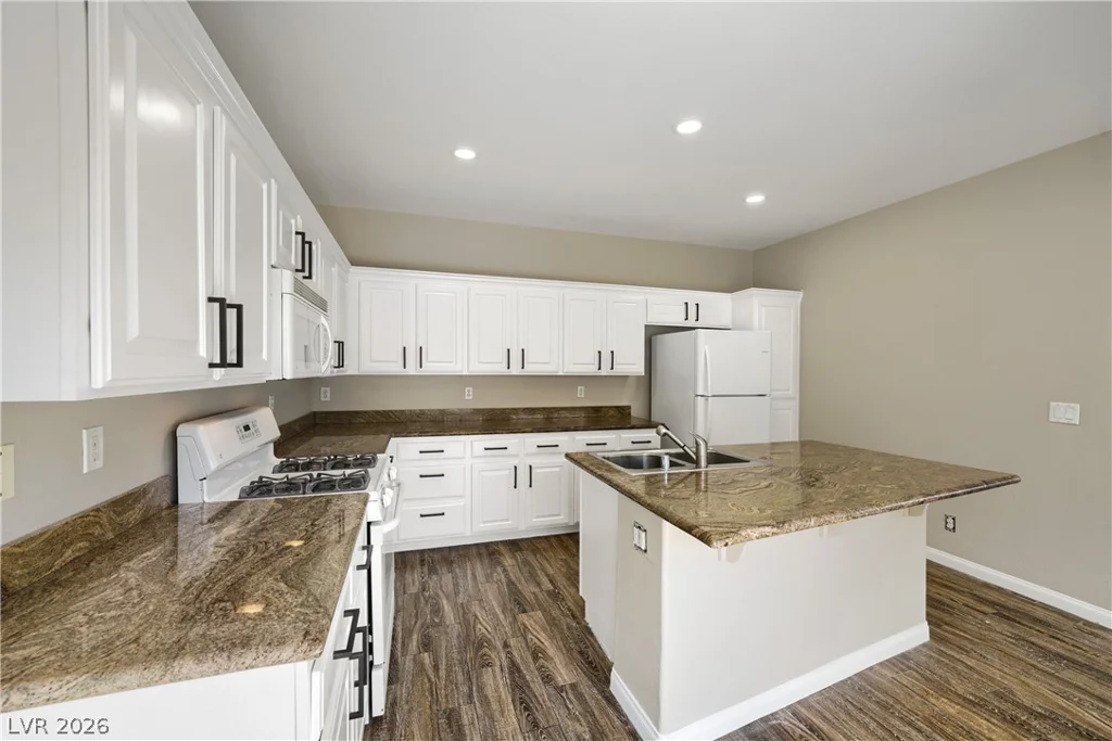 1064 Sonora Hill, Las Vegas, NV 89138