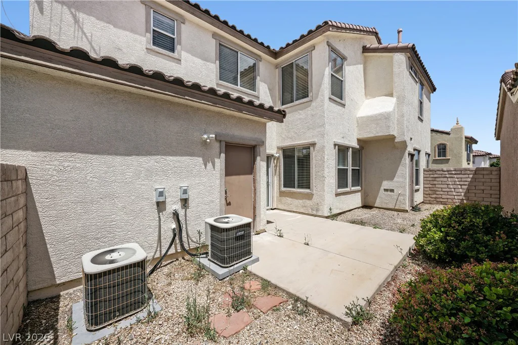 1064 Sonora Hill, Las Vegas, NV 89138