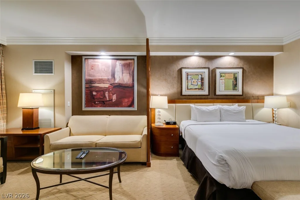 125 HARMON, Las Vegas, NV 89109