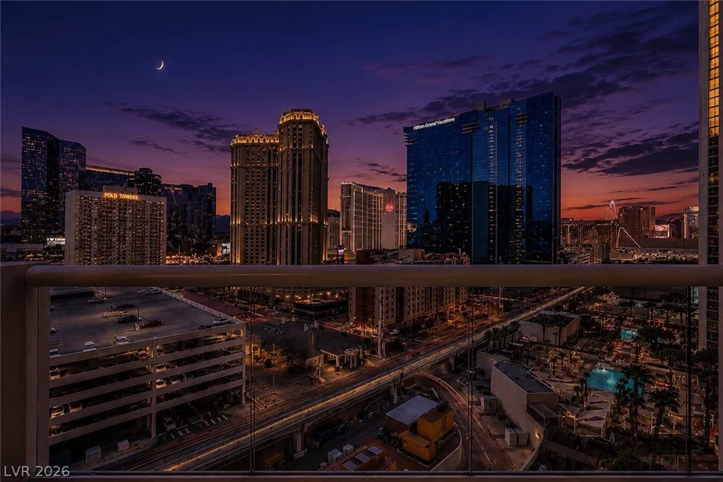 145 HARMON, Las Vegas, NV 89109