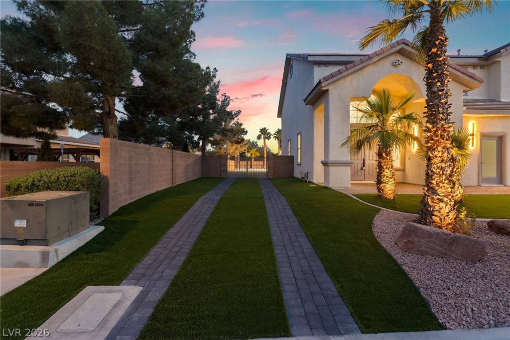 5841 Revital, Las Vegas, NV 89131