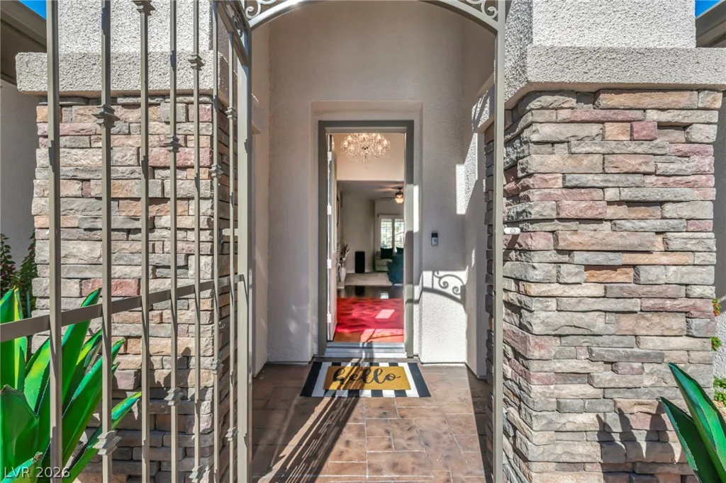 8404 Myerlee, Las Vegas, NV 89131