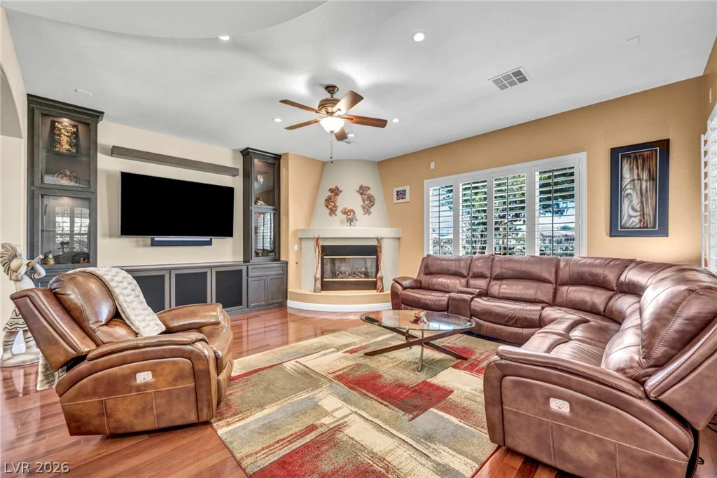 8404 Myerlee, Las Vegas, NV 89131