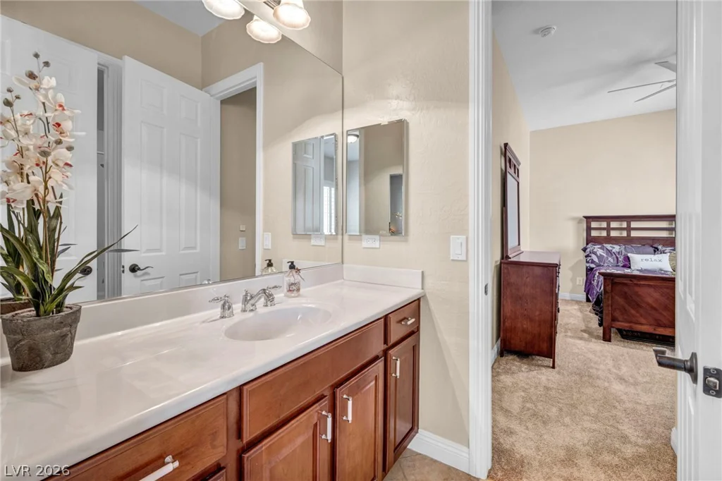 8404 Myerlee, Las Vegas, NV 89131