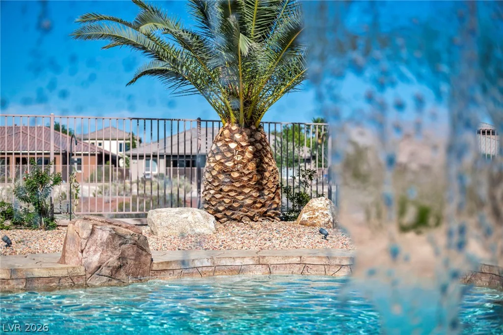 8404 Myerlee, Las Vegas, NV 89131