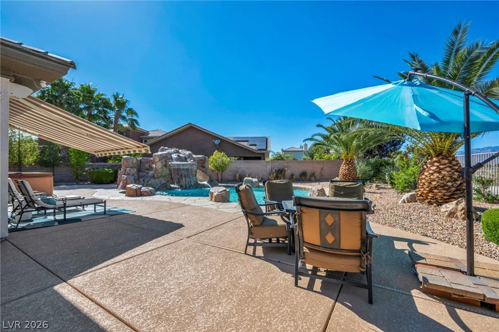 8404 Myerlee, Las Vegas, NV 89131