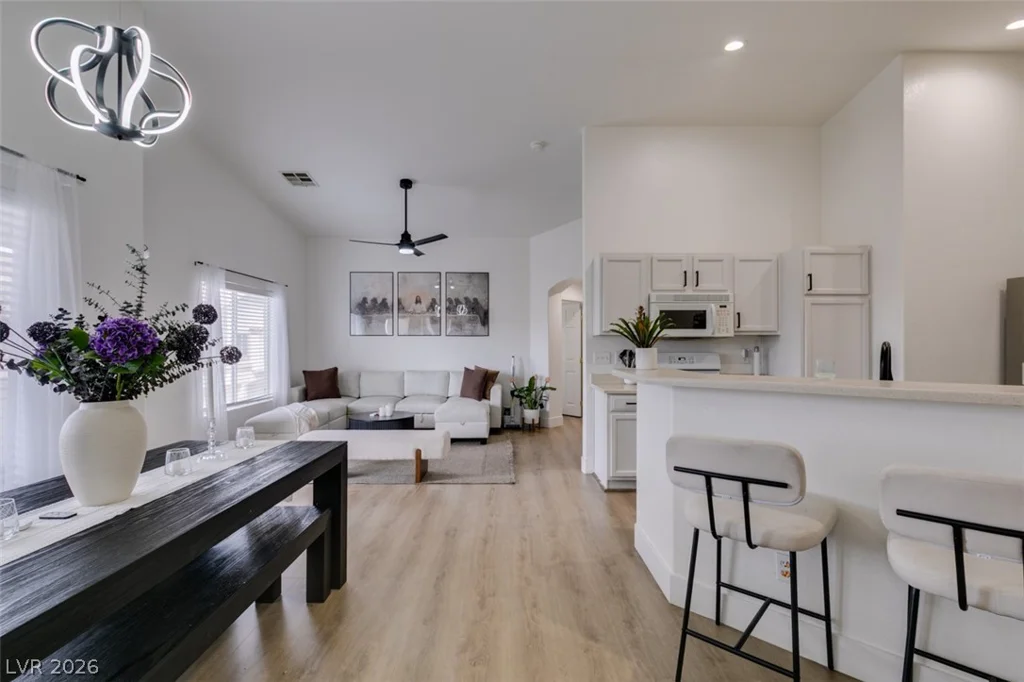 6315 Dan Blocker, Henderson, NV 89011