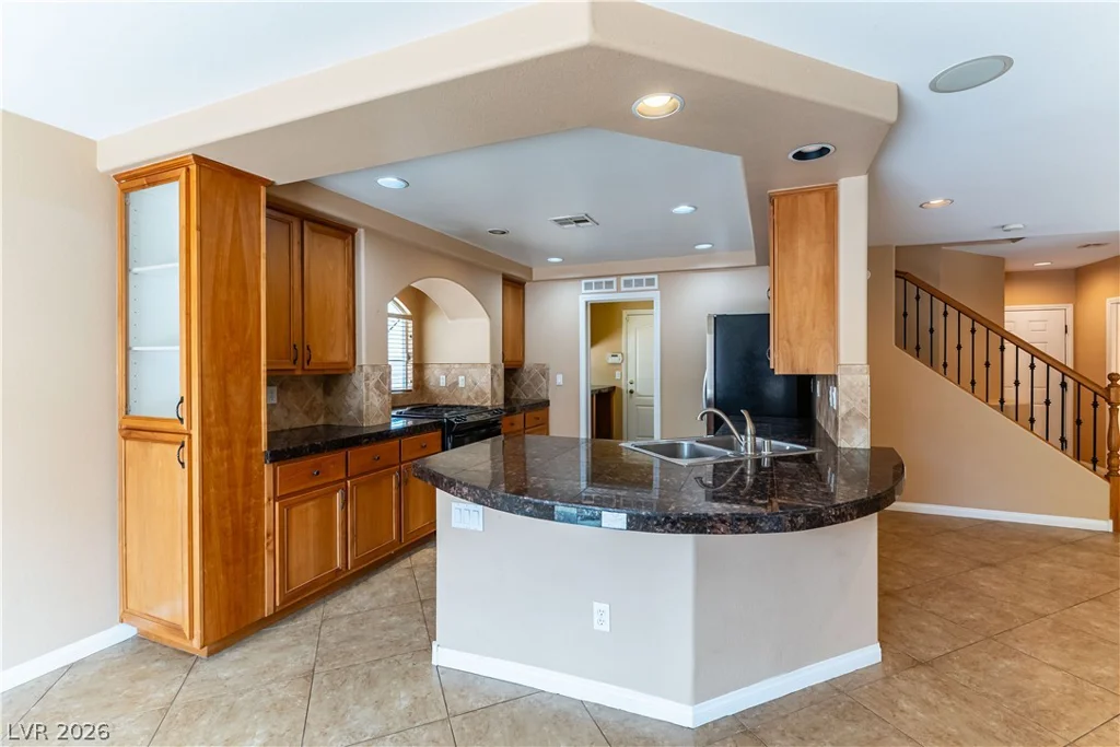 10029 Pipestone, Las Vegas, NV 89141
