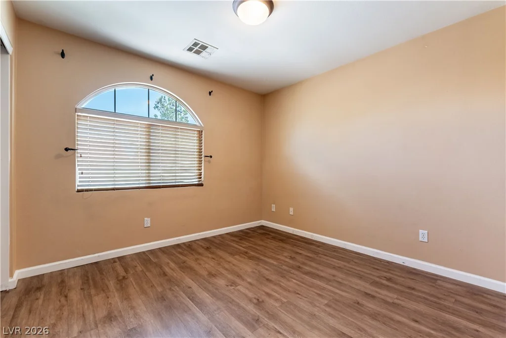 10029 Pipestone, Las Vegas, NV 89141
