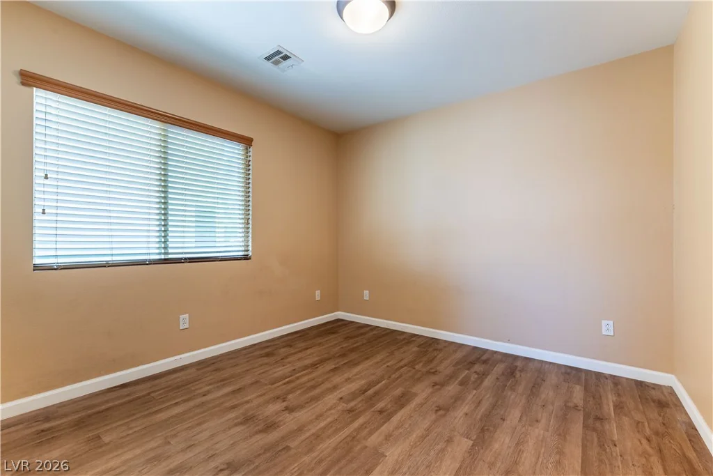 10029 Pipestone, Las Vegas, NV 89141