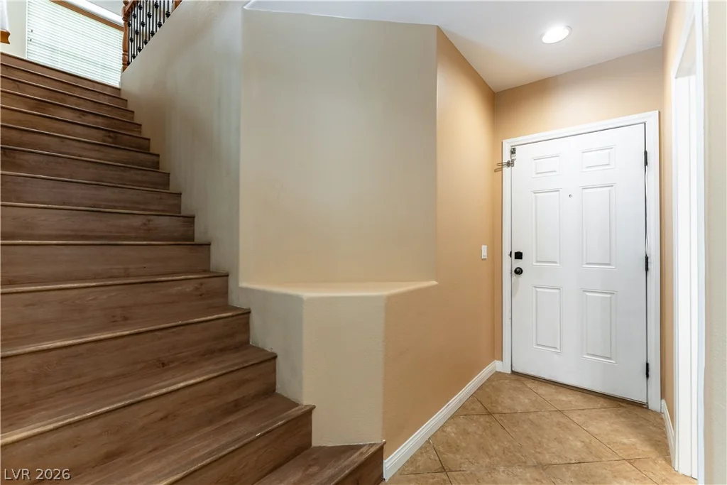 10029 Pipestone, Las Vegas, NV 89141