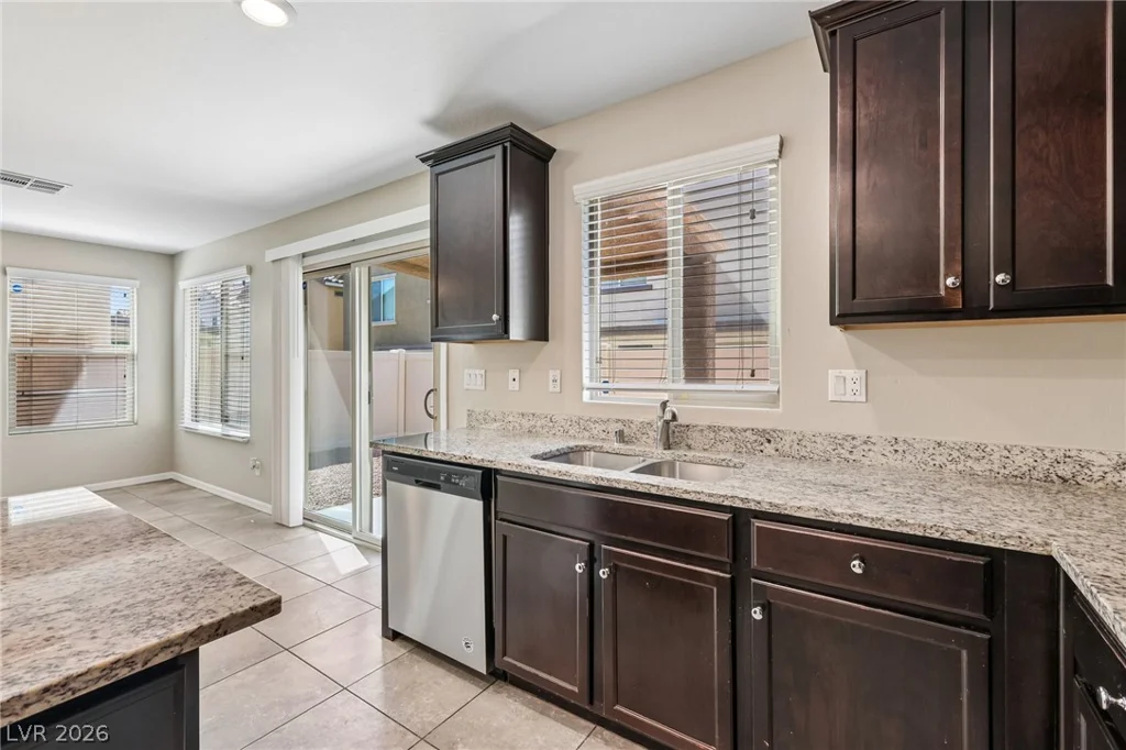 6439 Broadcloth, Las Vegas, NV 89122