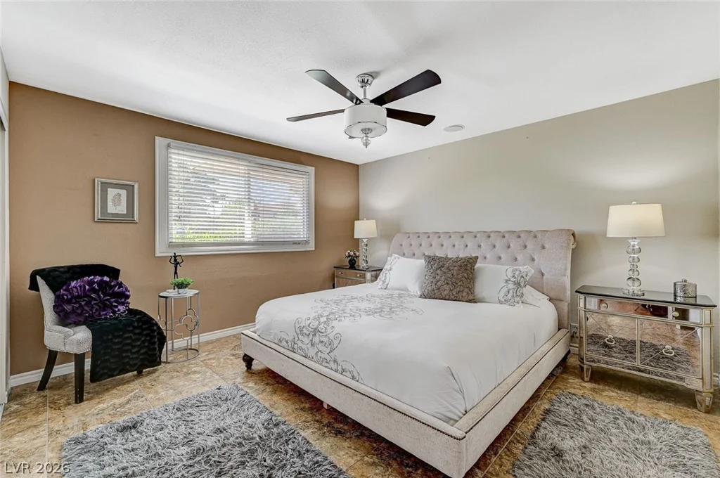 726 Tam O Shanter, Las Vegas, NV 89109
