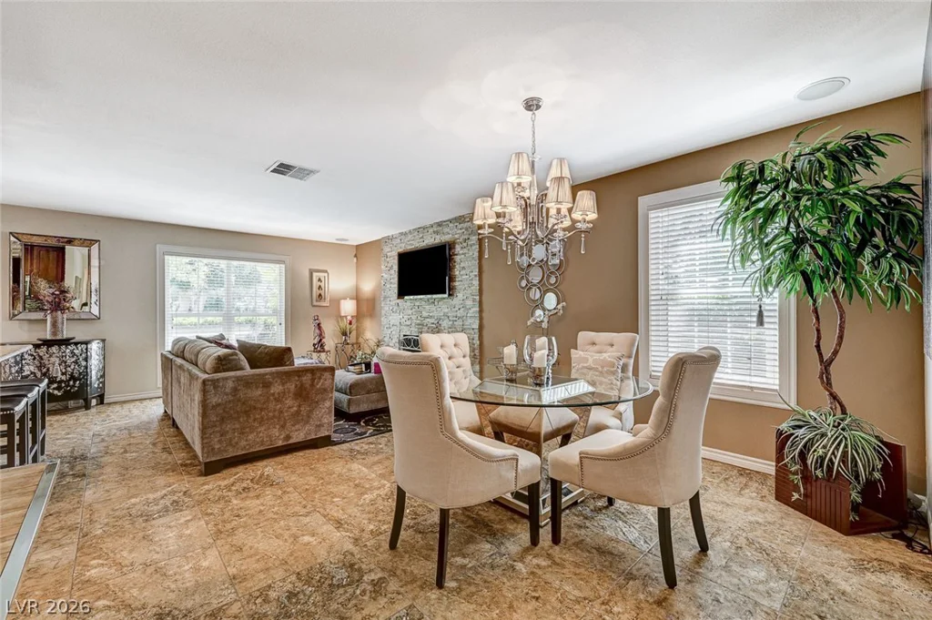 726 Tam O Shanter, Las Vegas, NV 89109