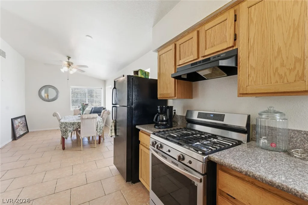 2313 Diamondback, Las Vegas, NV 89117