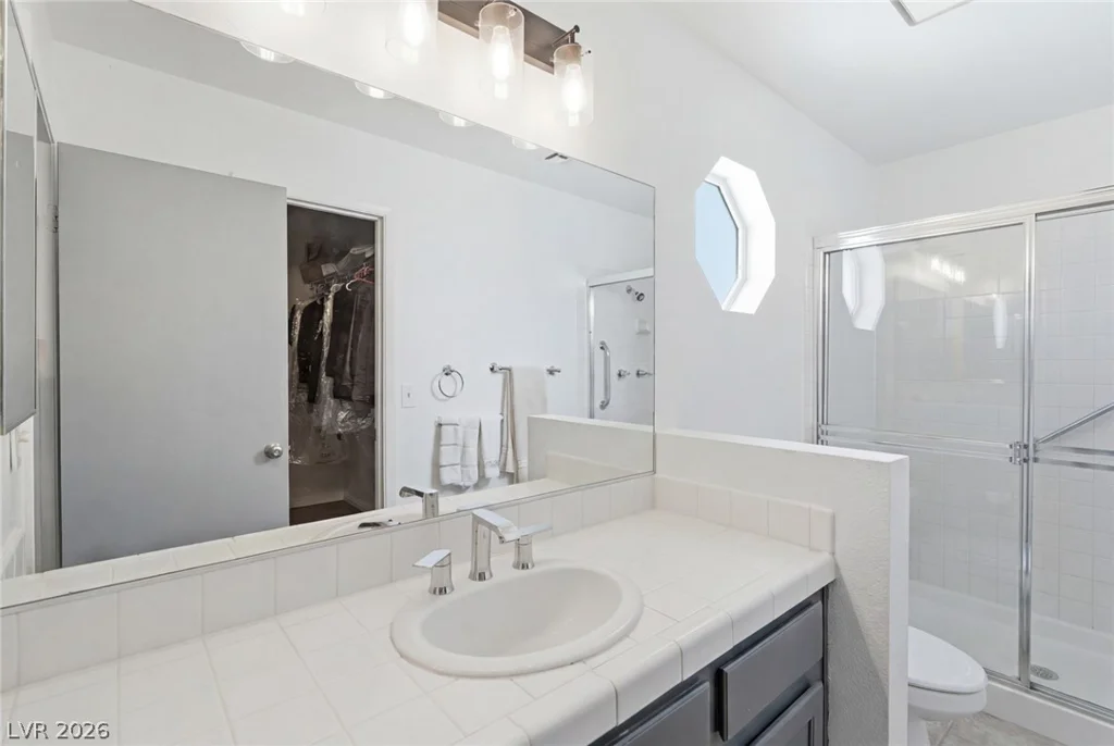 2313 Diamondback, Las Vegas, NV 89117