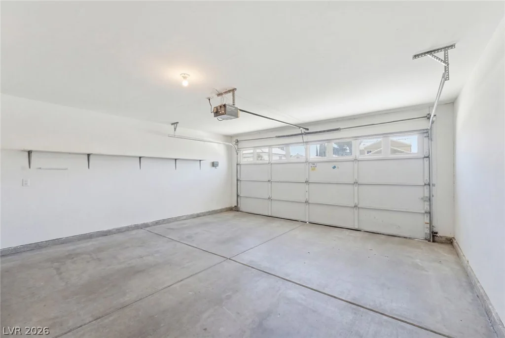 2313 Diamondback, Las Vegas, NV 89117