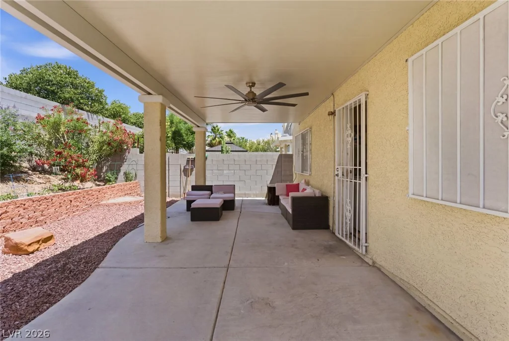 2313 Diamondback, Las Vegas, NV 89117