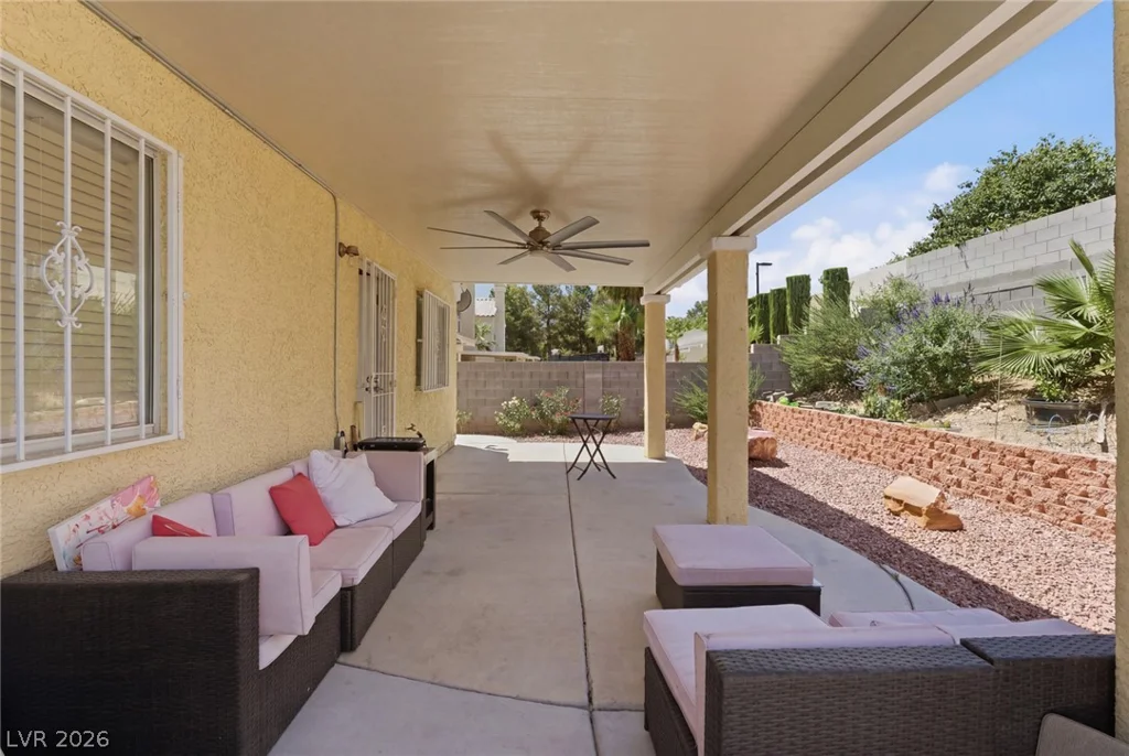 2313 Diamondback, Las Vegas, NV 89117