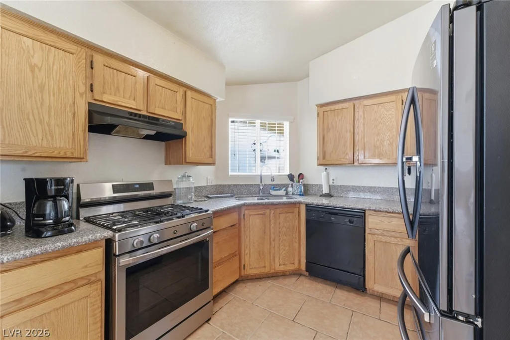 2313 Diamondback, Las Vegas, NV 89117