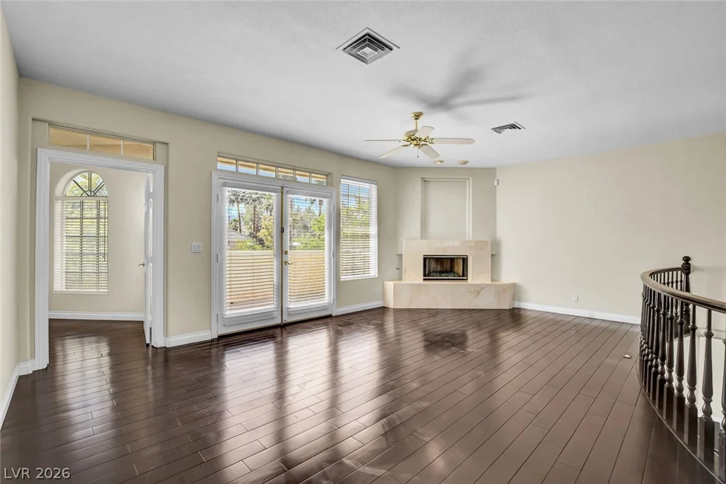 1931 Fox Canyon, Las Vegas, NV 89117