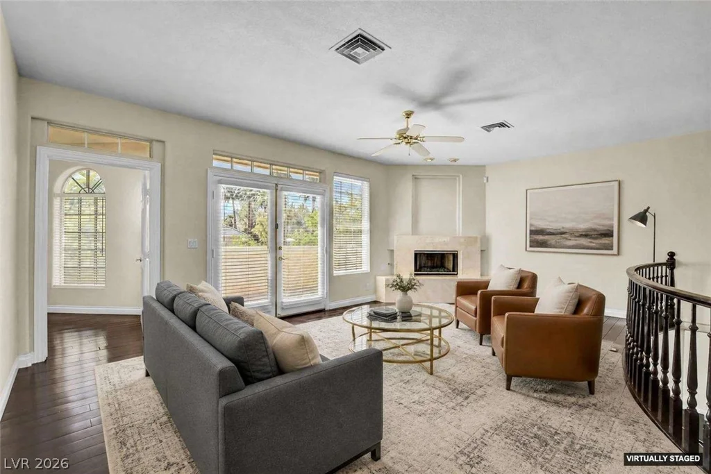 1931 Fox Canyon, Las Vegas, NV 89117