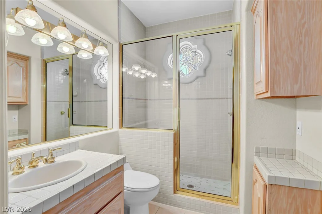 1931 Fox Canyon, Las Vegas, NV 89117