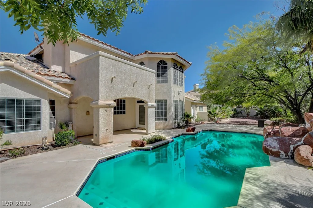 1931 Fox Canyon, Las Vegas, NV 89117