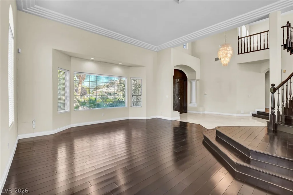 1931 Fox Canyon, Las Vegas, NV 89117