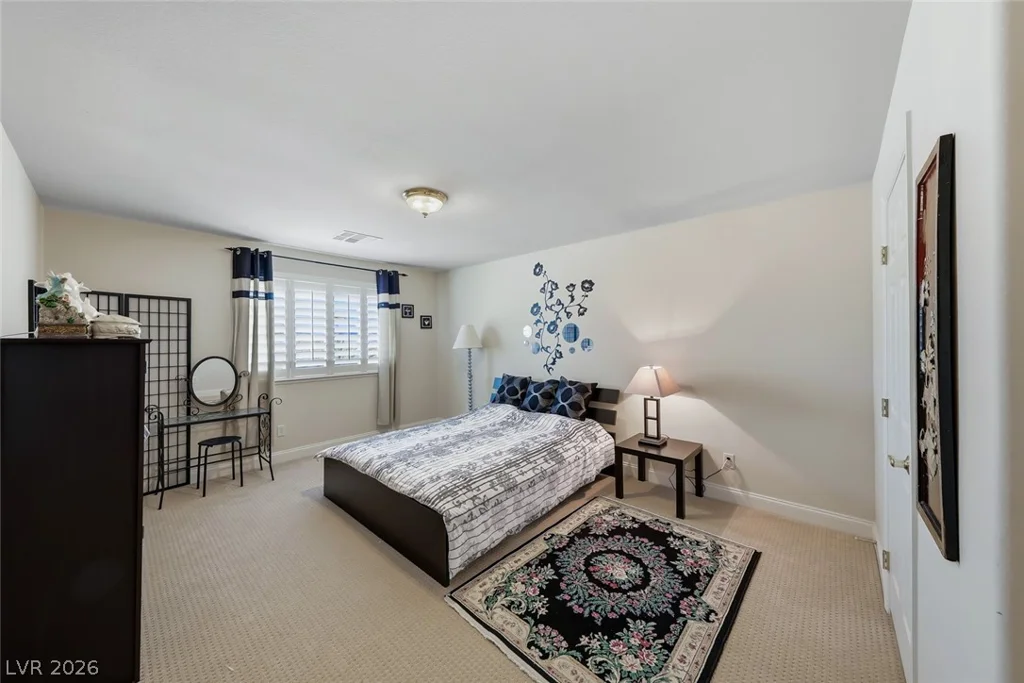 10999 Holyrood, Las Vegas, NV 89141