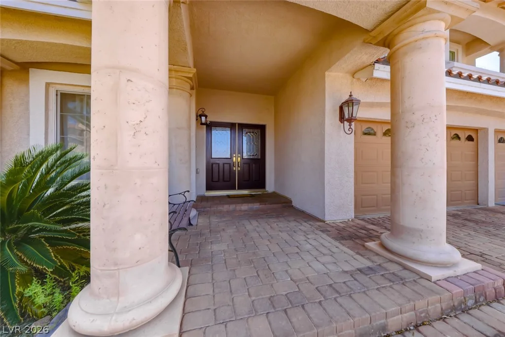 10999 Holyrood, Las Vegas, NV 89141