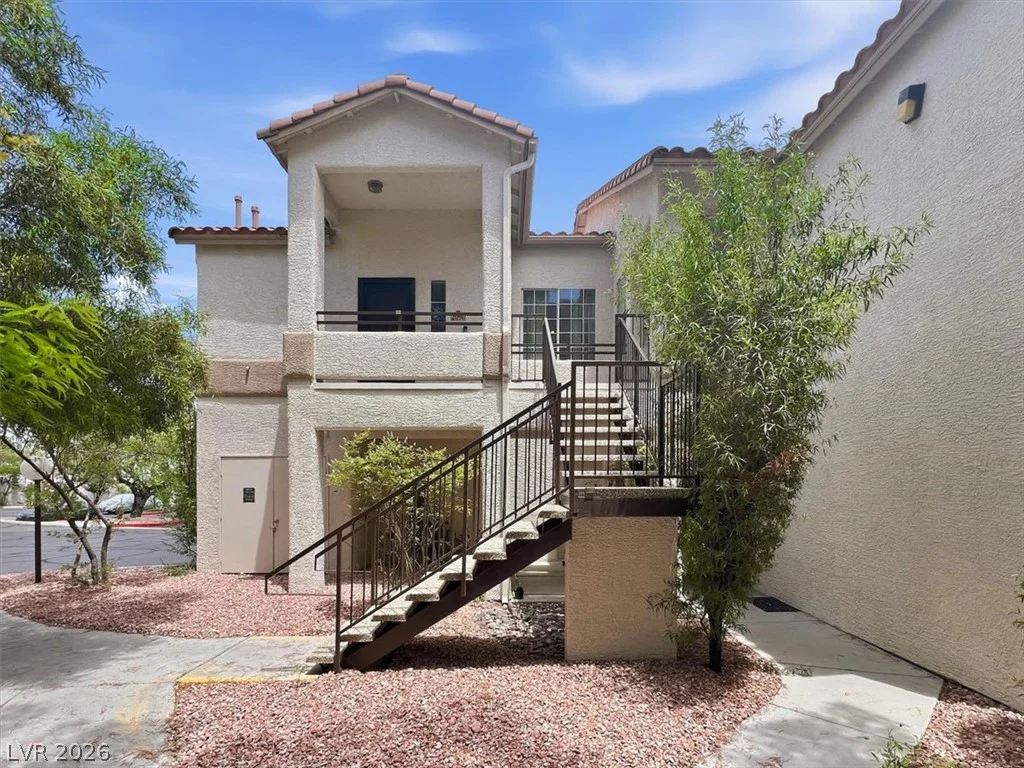 1830 Buffalo, Las Vegas, NV 89128