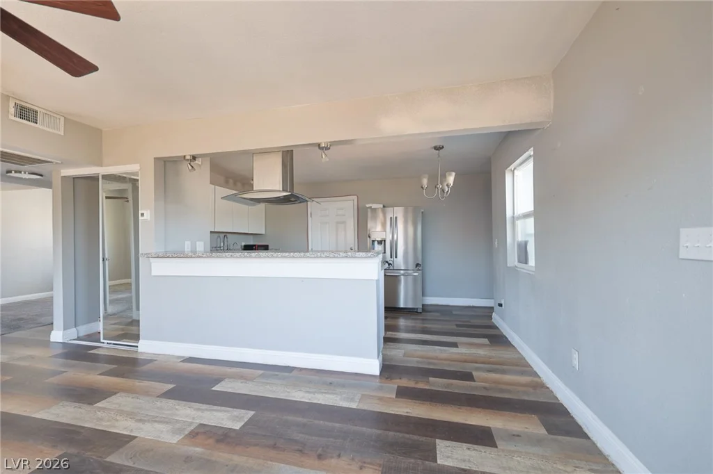 2125 Oakey, Las Vegas, NV 89104