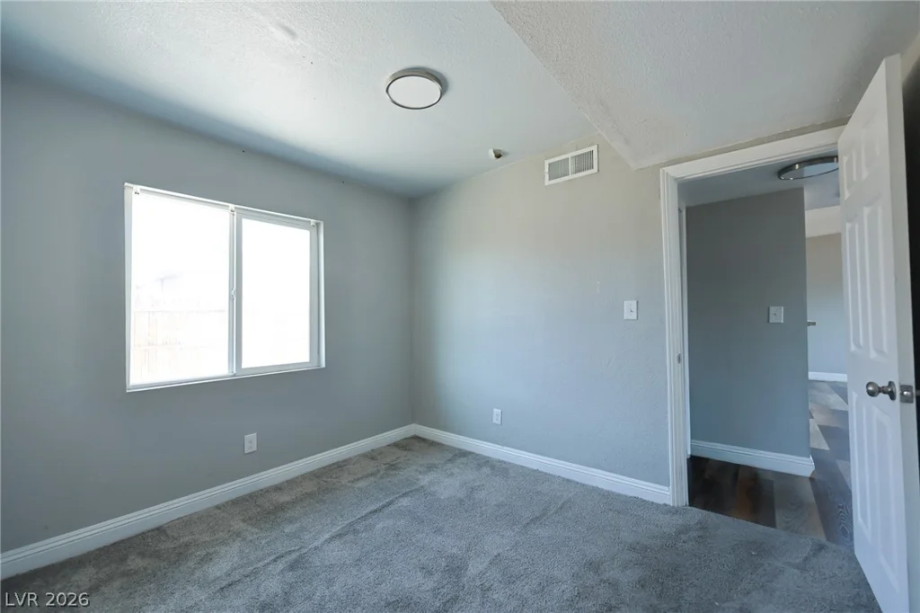 2125 Oakey, Las Vegas, NV 89104
